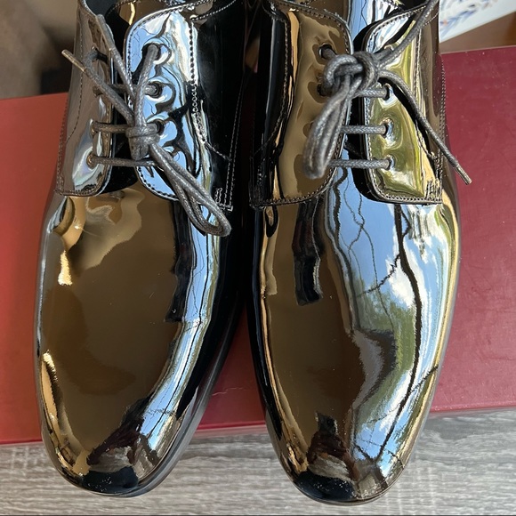 NIB! To Boot New York Aalborg Black Patent Leather Oxfords US8M Retail $395. - Picture 5 of 14